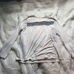 Hang ten white long sleeve